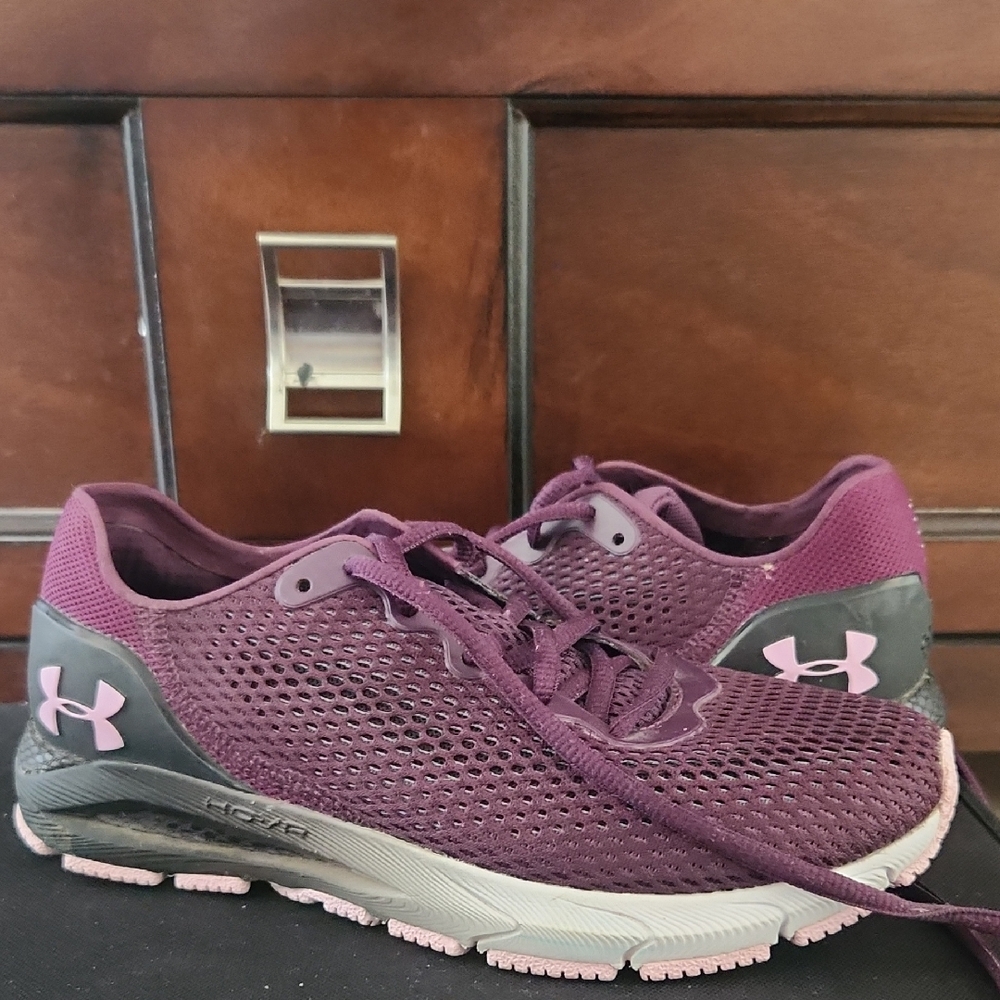 Under Armour Women's Maroon and Pink Athletic Shoes